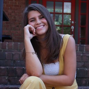 Meet your Posher, Lauren